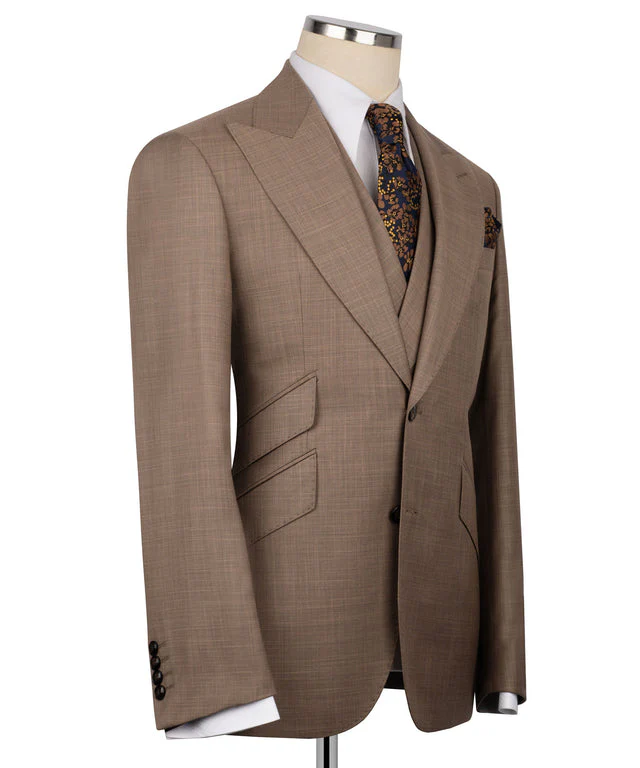 Classic suit with vest - Vue 3
