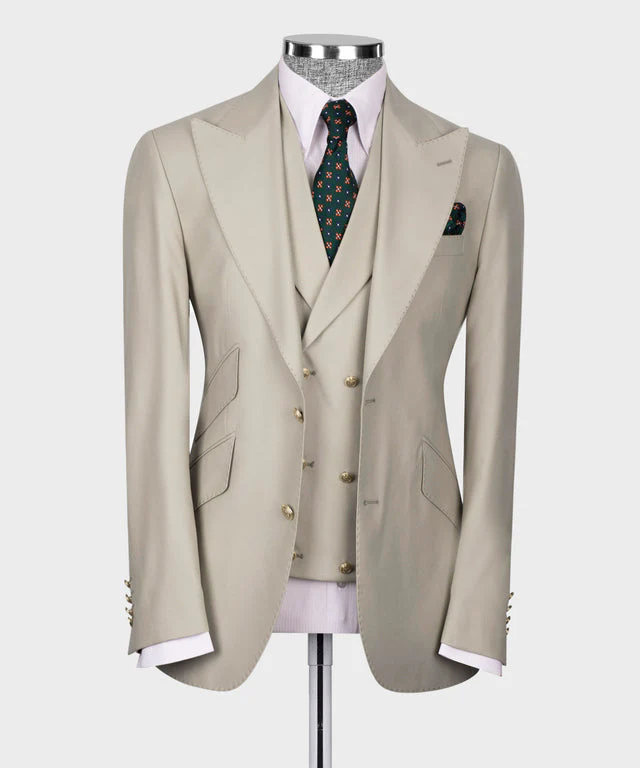 Costume grande taille avec gilet classique