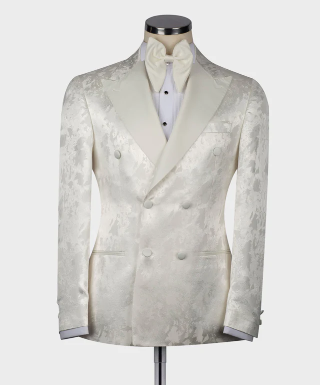 Cream Satin Collar White Patterned Tuxedo