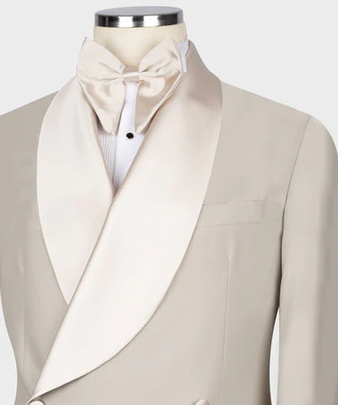 Beige Tuxedo - Vue 3